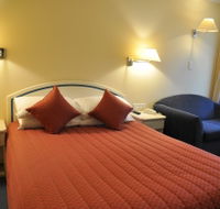 Sunrise Motor Inn