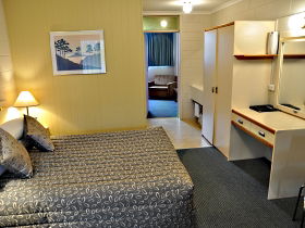 Sunrise Motor Inn - New South Wales Tourism  1