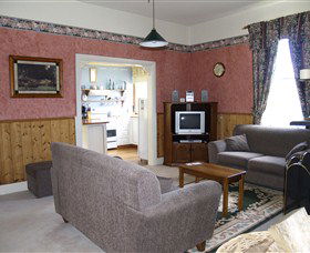 Kenya Cottage - New South Wales Tourism  4