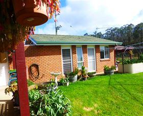 Quamby Pines Chalet B & B - New South Wales Tourism  0