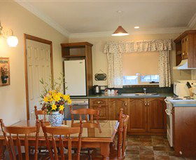 Swansea Cottages & Motel Suites - New South Wales Tourism  4