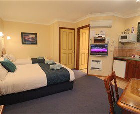 Swansea Cottages & Motel Suites - New South Wales Tourism  2
