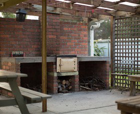 Shuckers Cottages - New South Wales Tourism  5