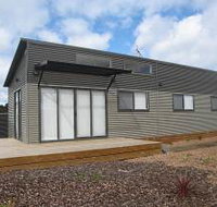 Bicheno Holiday Rentals - Hazards View Drive Coles Bay - New South Wales Tourism 