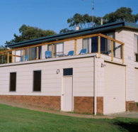 Three Peaks Holiday Rentals - New South Wales Tourism 