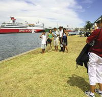 Lakeside Tourist Caravan Park - New South Wales Tourism 
