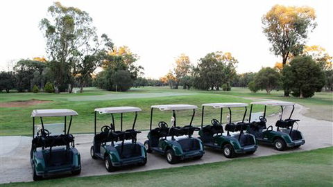 Deniliquin Golf Leisure Resort - New South Wales Tourism  0