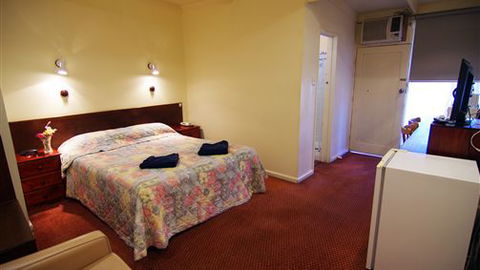 Pioneer Station Motor Inn - New South Wales Tourism  2