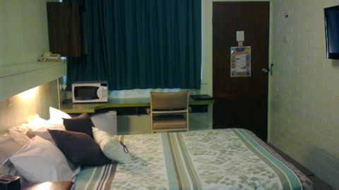 Millers Cottage Motel - New South Wales Tourism  5
