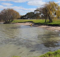 Kangaroo Lake Caravan Park - New South Wales Tourism 