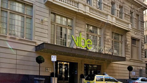 Vibe Savoy Hotel Melbourne - New South Wales Tourism  0