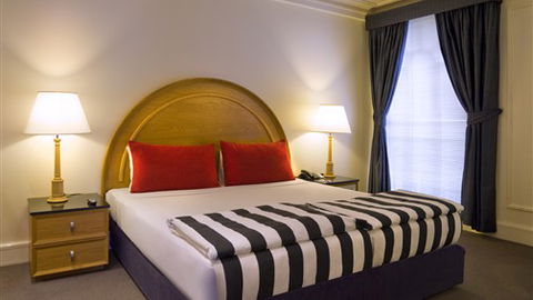 Vibe Savoy Hotel Melbourne - New South Wales Tourism  5
