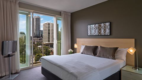 Adina Apartment Hotel South Yarra - New South Wales Tourism  0