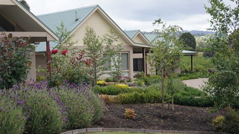 Wild Cattle Creek Estate - New South Wales Tourism  0