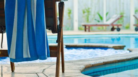 Whitesbeach Guesthouse - New South Wales Tourism  0