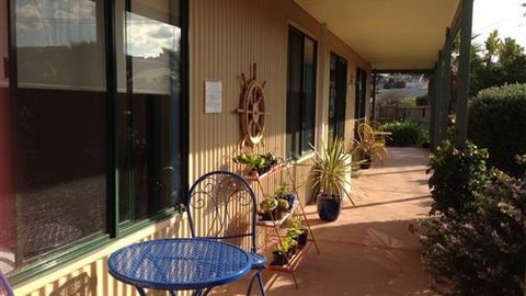 Bells By The Beach Holiday House Ocean Grove - New South Wales Tourism  0