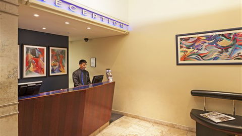 Hotel Causeway - New South Wales Tourism  1