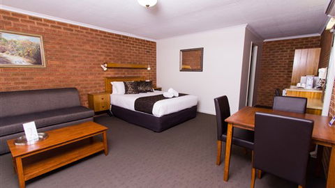 Advance Motel - New South Wales Tourism  1
