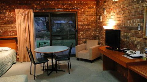 Cadell On The Murray Motel - New South Wales Tourism  1