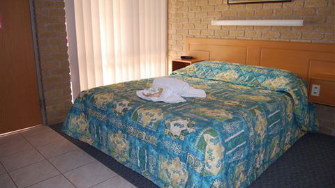 Darling Junction Motor Inn - New South Wales Tourism  0