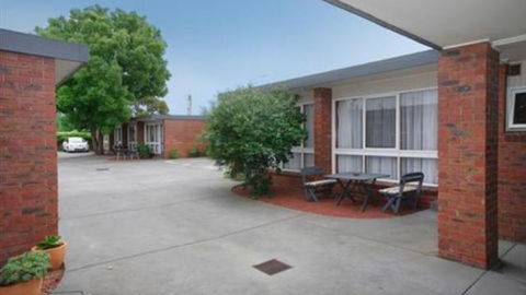 Kardinia Park Motel - New South Wales Tourism  1