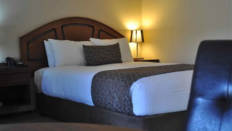 Bell Tower Inn - New South Wales Tourism  1