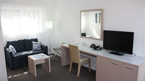 Comfort Resort Kaloha Phillip Island - New South Wales Tourism  2