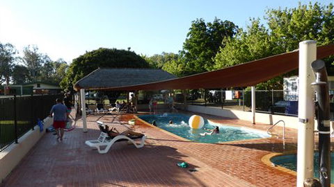 Painters Island Caravan Park - New South Wales Tourism  2