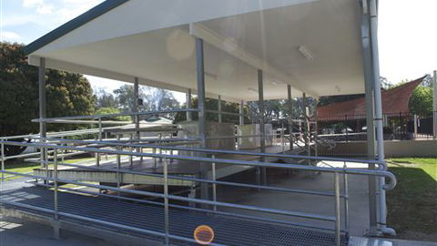 Painters Island Caravan Park - New South Wales Tourism  3