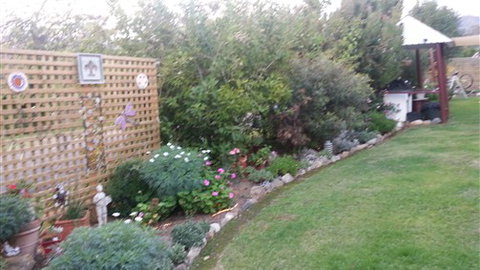 Alpenhorn Holiday Units - New South Wales Tourism  7