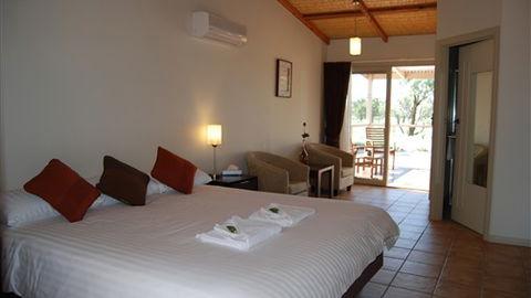 Mungo Lodge - New South Wales Tourism  1