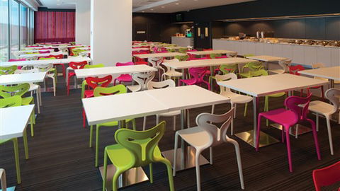 Travelodge Docklands - New South Wales Tourism  2