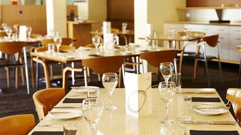 Quality Hotel On Olive - New South Wales Tourism  6