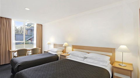 Best Western Melbourne's Princes Park Motor Inn - New South Wales Tourism  7