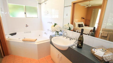 Golden Heritage Motor Inn - New South Wales Tourism  2