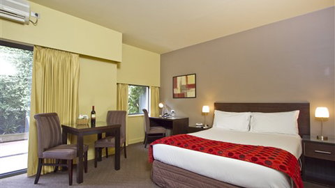 Comfort Inn & Suites City Views - New South Wales Tourism  2