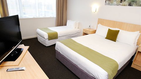 Comfort Inn Capital Horsham - New South Wales Tourism  1