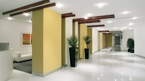 Melbourne Short Stay Apartments - Southbank Central - New South Wales Tourism  6