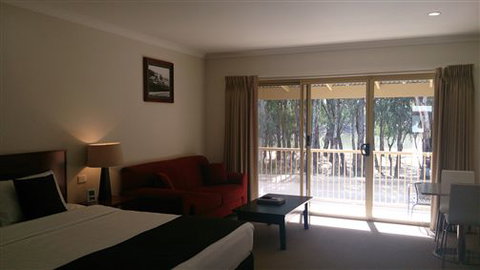 Murray Waters Motor Inn & Apartments - New South Wales Tourism  3