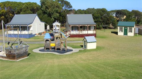Belfast Cottages - New South Wales Tourism  4