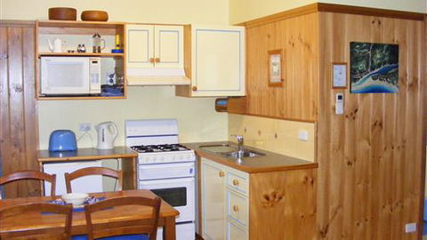 Belfast Cottages - New South Wales Tourism  5