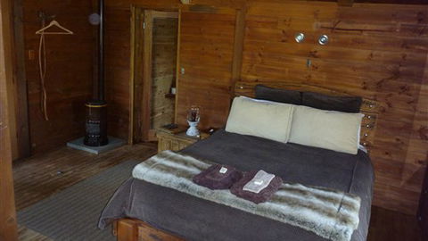 Paynes Hut - New South Wales Tourism  1