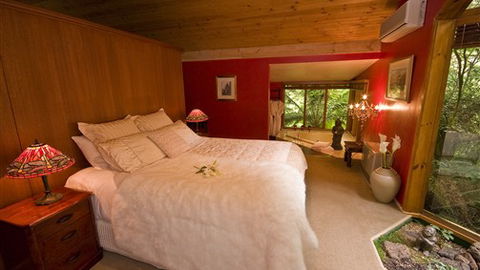 Linden Gardens Rainforest Retreat - New South Wales Tourism  4