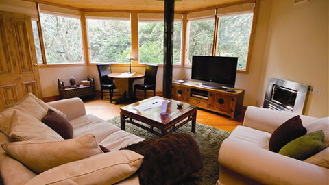 Linden Gardens Rainforest Retreat - New South Wales Tourism  7