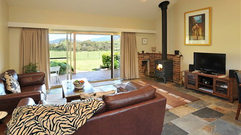 Langbrook Estate Cottages - New South Wales Tourism  5