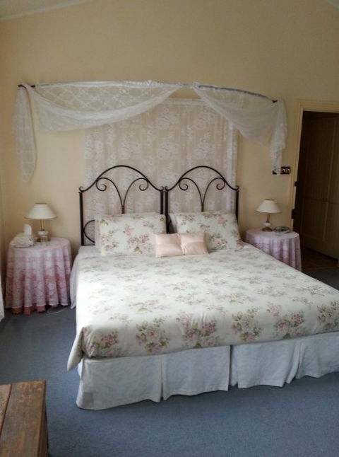 Eastcliff Cottage Sorrento - New South Wales Tourism  1