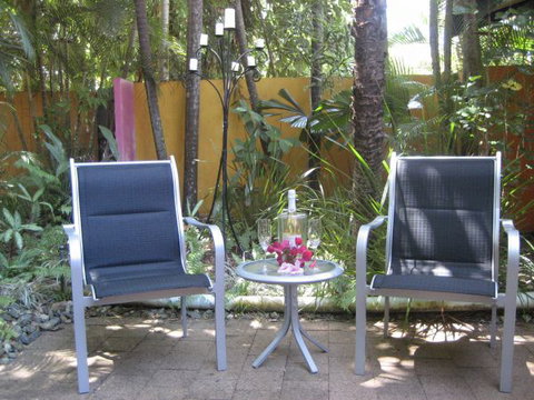 Pink Flamingo Resort - New South Wales Tourism  2
