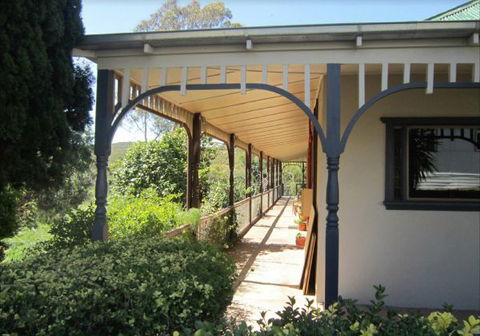 The Grande Hotel And Restaurant - New South Wales Tourism  0