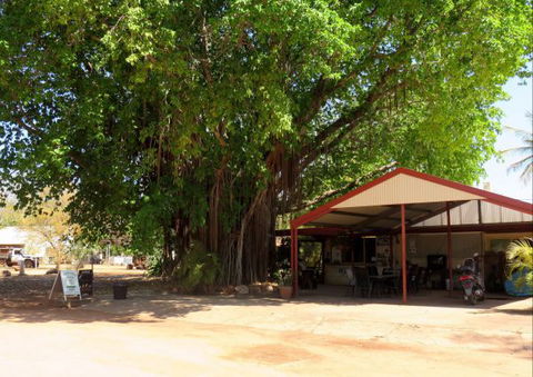 Bitter Springs Cabins And Camping - New South Wales Tourism  0
