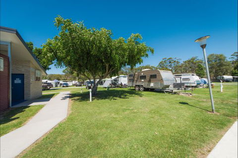 Colonial Holiday Park And Leisure Village - New South Wales Tourism  7